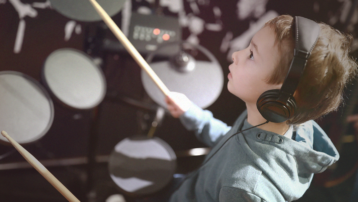 acoustic vs electric drums